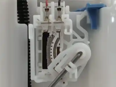 Peça sobressalente para automóvel em segunda mão boia / bomba combustível por mazda cx-3 (dk) 2.0 skyactiv-g referências oem iam pelk1335xa  2921001563