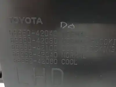 Автозапчастина б/у бардачок для toyota rav 4 iii (_a3_) 2.2 d (ala35_) посилання на oem iam 5555042040  