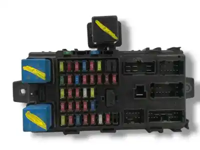 Peça sobressalente para automóvel em segunda mão caixa de fusíveis e relés por hyundai santa fé i (sm) 2.0 crdi 4x4 referências oem iam 9118826105
