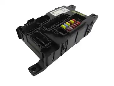Second-hand car spare part fuse box unit for opel corsa e (x15) 1.3 cdti (08 68) oem iam references 13320628  