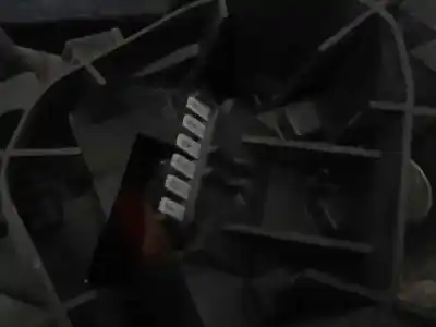 Second-hand car spare part left tailgate light for opel corsa e (x15) 1.3 cdti (08 68) oem iam references 13188047  