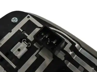 Автозапчастина б/у внутрішне світло для ssangyong tivoli 1.5 посилання на oem iam 7767034000  
