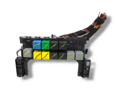 Second-hand car spare part FUSE BOX UNIT for MERCEDES-BENZ CLASE B (W245)  OEM IAM references A1695450001  