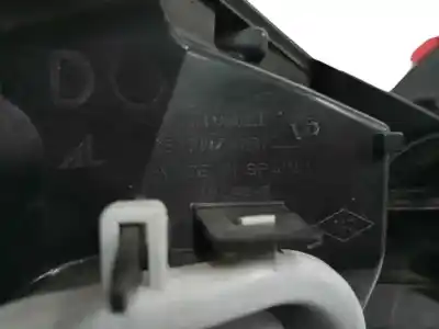 Автозапчасти б/у правый задний фонарь за renault captur i (j5_, h5_) 1.5 dci 90 ссылки oem iam 265509762r  
