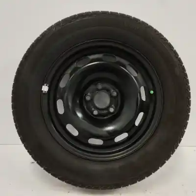 Pièce détachée automobile d'occasion PNEU DE RECHANGE pour VOLKSWAGEN BORA BERLINA (1J2)  Références OEM IAM 1J0601027H 5H 5X100 6JX15H2 ET38