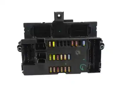 Pièce détachée automobile d'occasion BOÎTES À FUSIBLES pour IVECO DAILY FURGÓN  Références OEM IAM 5802099154  