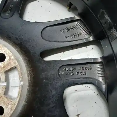 Автозапчастина б/у шина для renault captur i (j5_, h5_) 1.5 dci 90 посилання на oem iam 403008829r 4h 4x100 6,5j17ch440
