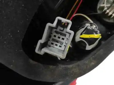 Peça sobressalente para automóvel em segunda mão farolim traseiro direito por ford fiesta (ccn) 1.25 16v cat referências oem iam c1bb13404a  