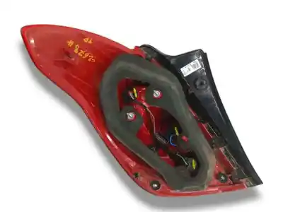 Second-hand car spare part right tailgate light for opel mokka / mokka x (j13) 1.4 (_76) oem iam references 42558889  