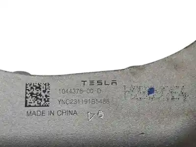 Автозапчастина б/у середній для tesla model 3 ev посилання на oem iam 104437600d  