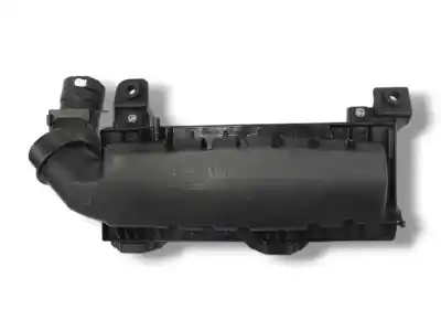 Pezzo di ricambio per auto di seconda mano filtro dell aria per citroen c4 picasso ii 1.2 thp 130 riferimenti oem iam 9805057080