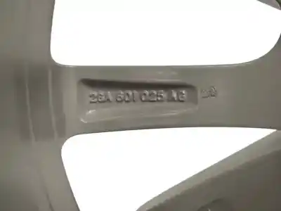 Автозапчастина б/у шина для volkswagen t-roc (a11, d11) 2.0 tdi scr посилання на oem iam 2ga601025ac 5h 5x114 7,0jx17h2 et45