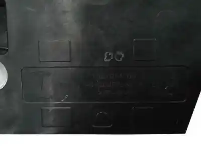 Second-hand car spare part medium for tesla model 3 (5yj3) ev oem iam references 166701400c  