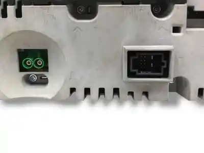 Recambio de automóvil de segunda mano de pantalla multifuncion para mercedes benz gla (h247) gla 200 d (247.712) referencias oem iam a2479008211 a2479027301 a2479017703