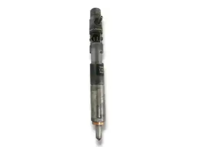 Second-hand car spare part Injector for RENAULT CLIO III Authentique OEM IAM references 8200421359  