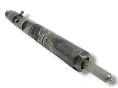 Peça sobressalente para automóvel em segunda mão injetor por renault clio iii authentique referências oem iam 8200421359  