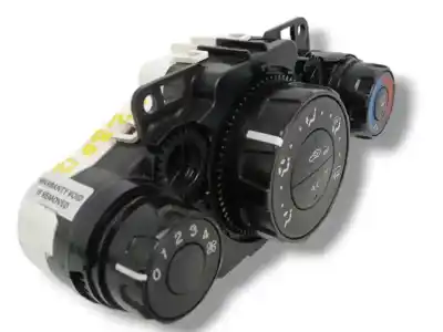 Peça sobressalente para automóvel em segunda mão comando de sofagem (chauffage / ar condicionado)  por ford fiesta vi (cb1, ccn) 1.5 tdci referências oem iam 8a6118549  8a6919980