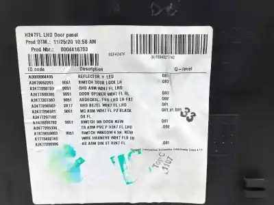 Автозапчастина б/у оббірка передніх дверей ліва для mercedes-benz gla (h247) gla 200 d (247.712) посилання на oem iam a2477204101  a2474204702