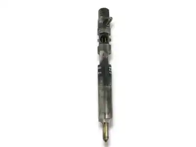 Second-hand car spare part Injector for RENAULT CLIO II FASE II (B/CB0) Expression OEM IAM references 820049873  