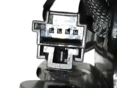 Автозапчасти б/у крюк для ремня задний центральный за mercedes-benz gla (h247) gla 200 d (247.712) ссылки oem iam a2478600669  