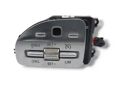 Peça sobressalente para automóvel em segunda mão comandos do volante por mercedes-benz gla (h247) gla 200 d (247.712) referências oem iam a0999050504