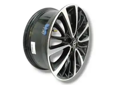 Автозапчасти б/у шина за opel corsa d (s07) 1.4 (l08 l68) ссылки oem iam aa3p13402972 4h 4x100 7j17 is44