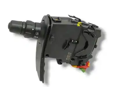 Peça sobressalente para automóvel em segunda mão Comutador De Luzes por RENAULT MODUS 1.5 dCi Diesel Referências OEM IAM 88102001465  0321050136