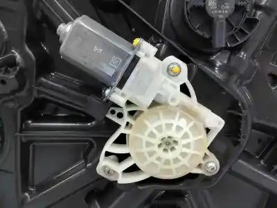 Автозапчастина б/у регулятор переднього правого скла для mercedes-benz gla (h247) gla 200 d (247.712) посилання на oem iam a2477202006  