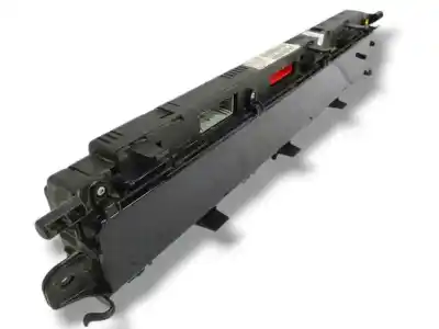 Pezzo di ricambio per auto di seconda mano pannello degli strumenti per renault scenic ii 1.5 dci diesel riferimenti oem iam 8200704464a  281201307