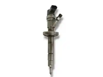 Second-hand car spare part INJECTOR for NISSAN PRIMASTAR CAJA/CHASIS (X83) 2.5 DCI 140 OEM IAM references 8200101135  