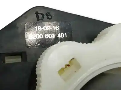 Pezzo di ricambio per auto di seconda mano supporto per la ruota di scorta per renault clio iv 1.5 dci diesel fap riferimenti oem iam 8200601401  