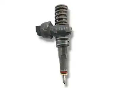 Автозапчастина б/у ИНЖЕКТОР для VOLKSWAGEN PASSAT BERLINA (3B3) 1.9 TDI Посилання на OEM IAM 038130073BA  
