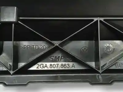 Автозапчасти б/у задние молдинги за volkswagen t-roc (a11, d11) 2.0 tdi scr ссылки oem iam 2ga807863a  