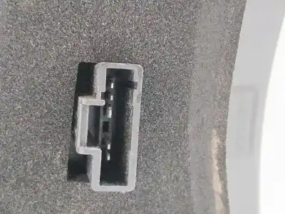 Pezzo di ricambio per auto di seconda mano luci posteriori destra per dacia sandero 1.4 (bs0c bs0a bs0g bs1f bs0e) riferimenti oem iam 8200734824  