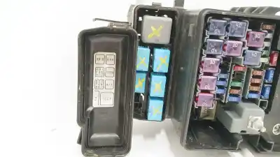 Second-hand car spare part fuse box unit for lexus rx 3.3 v6 24v cat oem iam references 8262048050  