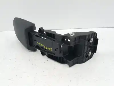 Pezzo di ricambio per auto di seconda mano bracciolo centrale per volvo v40 fastback (525) d2 riferimenti oem iam 08632771  