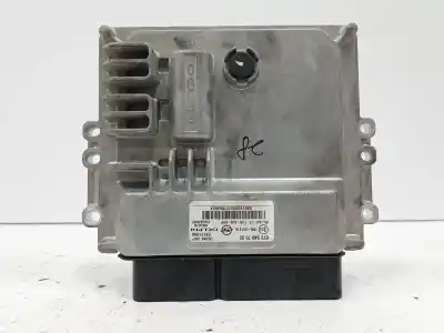 Peça sobressalente para automóvel em segunda mão centralina de motor uce por ssangyong rodius ii 2.2 xdi referências oem iam 6725401532