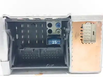 Peça sobressalente para automóvel em segunda mão sistema de áudio / rádio cd por bmw 5 touring (e61) 520 d referências oem iam 65126955345  