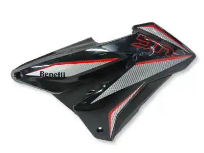 Peça sobressalente para automóvel em segunda mão carenagem por benelli bn bn 125 (u30) referências oem iam 65686l290000