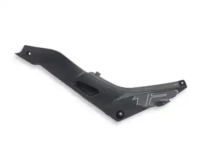 Peça sobressalente para automóvel em segunda mão carenagem por benelli bn bn 125 (u30) referências oem iam 65601l290000