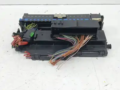 Second-hand car spare part fuse box unit for bmw 3 compact (e46) 316 ti oem iam references 8387153  