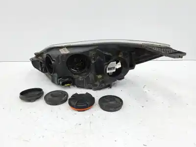 Second-hand car spare part right headlight for ford focus iii 1.6 tdci oem iam references bm5113d154aj  