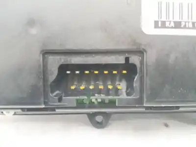 Pezzo di ricambio per auto di seconda mano controllo climatico per chrysler voyager iv (rg, rs) 2.8 crd riferimenti oem iam p05127379aa  