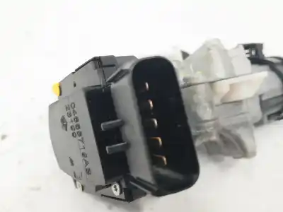 Автозапчастина б/у протикрадійний пристрій для chrysler voyager iv (rg, rs) 2.8 crd посилання на oem iam 05057194aa  