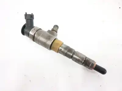 Second-hand car spare part INJECTOR for PEUGEOT 308 II (LB_, LP_, LW_, LH_, L3_) 1.6 HDI 100 OEM IAM references 0445110566  