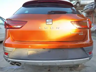 Tweedehands auto-onderdeel achterbumper voor seat leon st (5f8) 2.0 tdi 4drive oem iam-referenties 5f9807421