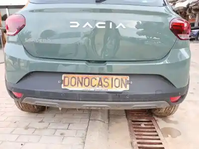 Peça sobressalente para automóvel em segunda mão para choques traseiro por dacia sandero iii 1.0 tce 90 referências oem iam 
