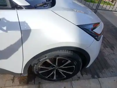 Peça sobressalente para automóvel em segunda mão guarda-lamas dianteiro direito por toyota ch-r (_x2_ _h2_) hybrid (zyx20) referências oem iam 