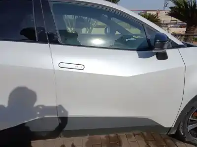 Peça sobressalente para automóvel em segunda mão porta dianteira direita por toyota ch-r (_x2_ _h2_) hybrid (zyx20) referências oem iam 