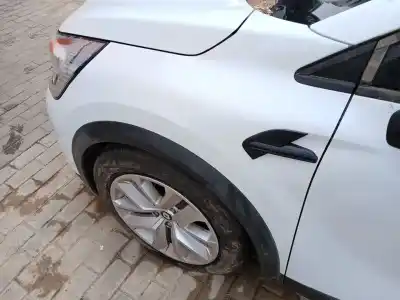 Peça sobressalente para automóvel em segunda mão guarda-lamas dianteiro esquerdo por renault captur ii (hf_) e-tech 160 referências oem iam   